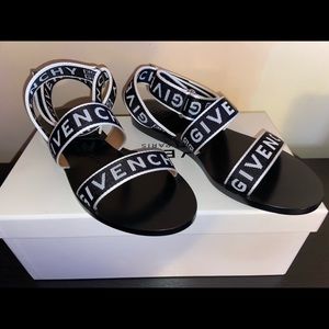 ***NIB*** Givenchy Strap Sandals sz 8.5